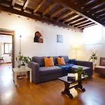 Appartamento Borgo Degli Artisti